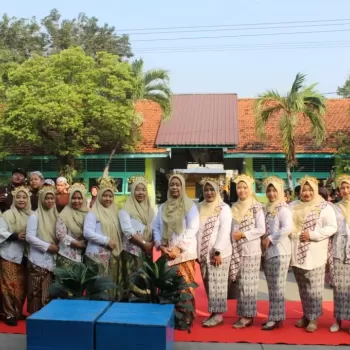 Semangat Kartini Berkobar di SMA Budi Utomo Prambon melalui 